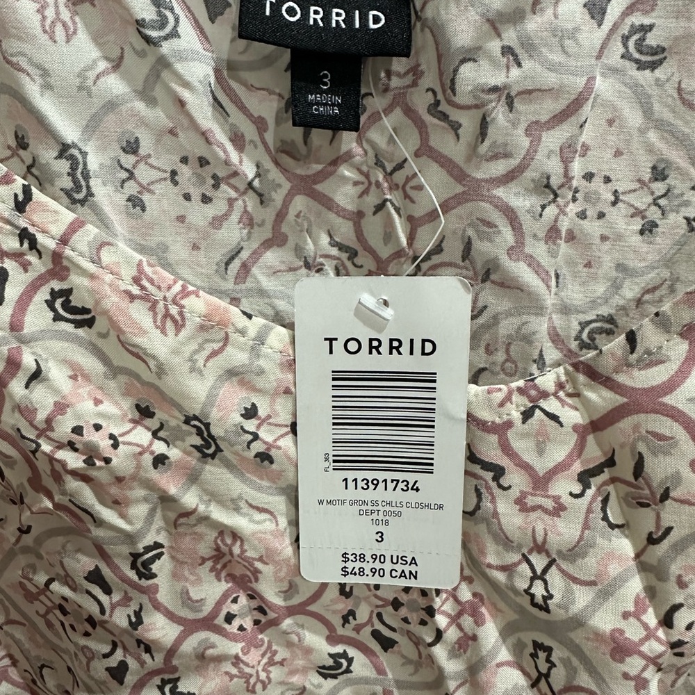 Torrid top - Picture 2 of 2